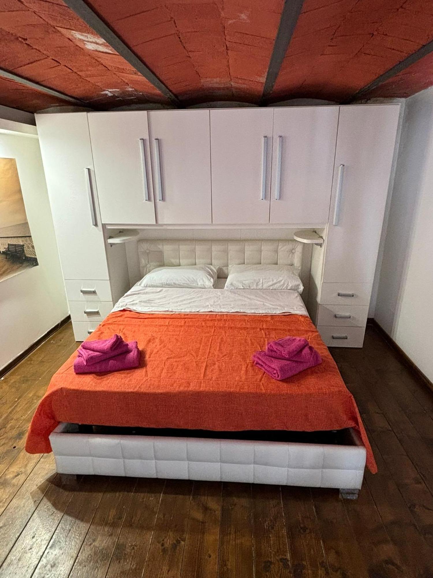 Azzurra Apartment نابولي المظهر الخارجي الصورة